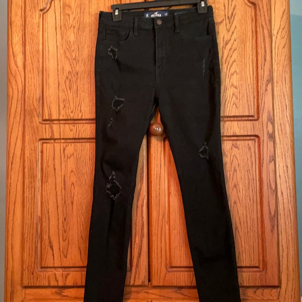 Women’s Hollister Jeans 5R. 27w 30l